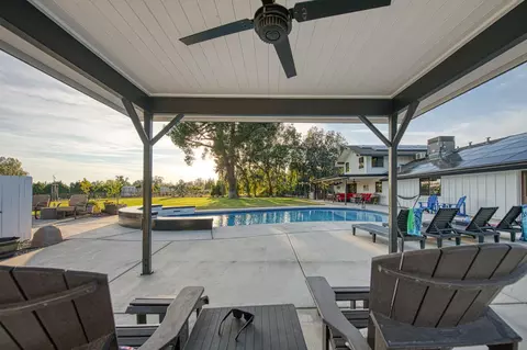 Exterior - 11735 E Santa Ana Ave, Clovis, CA 93619 photo 14 of 25