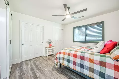 Bedroom - 11735 E Santa Ana Ave, Clovis, CA 93619 photo 1 of 8