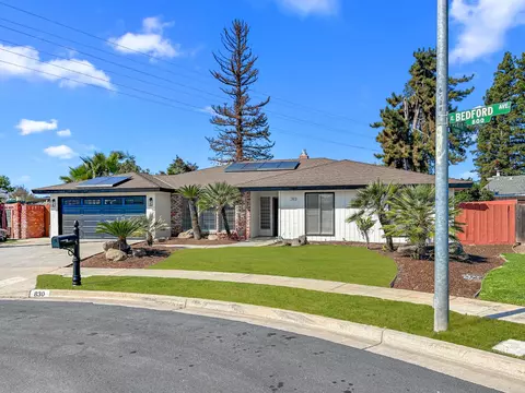 830 E Bedford Ave, Fresno, CA 93720