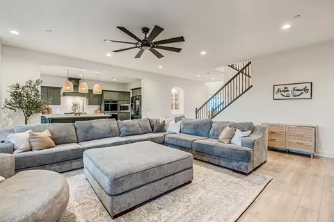 Living - 1811 Agua Dulce Ave, Clovis, CA 93619 photo 4 of 4