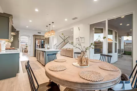 Dining - 1811 Agua Dulce Ave, Clovis, CA 93619 photo 5 of 5