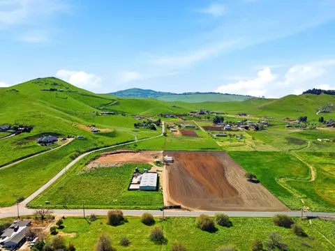 29557 Mehrten #16, Exeter, CA 93221
