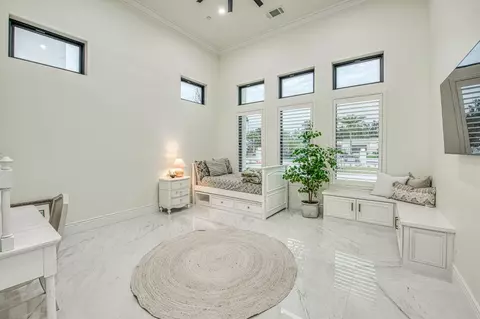 Bedroom - 3729 E Queens Ct, Clovis, CA 93619 photo 1 of 4