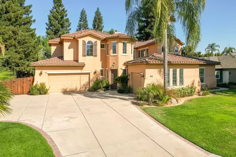 4968 W Pinedale Ave, Fresno, CA 93722