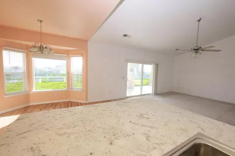Living - 37216 Highway 145, Madera, CA 93636 photo 4 of 6