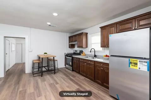 Kitchen - 12283 E Dinuba Ave, Selma, CA 93662 photo 1 of 1