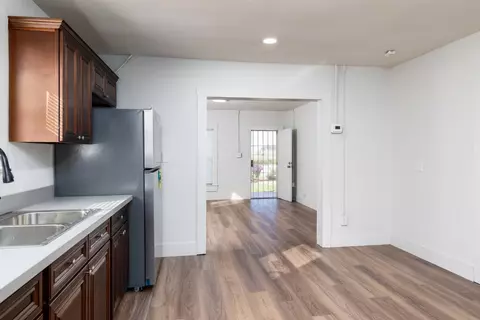 Entry Way - 12283 E Dinuba Ave, Selma, CA 93662 photo 1 of 1
