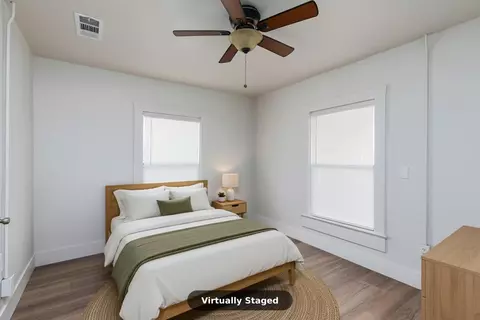 Bedroom - 12283 E Dinuba Ave, Selma, CA 93662 photo 2 of 3