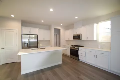 Kitchen - 4154 Constance Rd, Madera, CA 93636 photo 1 of 1