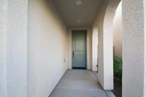 Entry Way - 4154 Constance Rd, Madera, CA 93636 photo 1 of 6