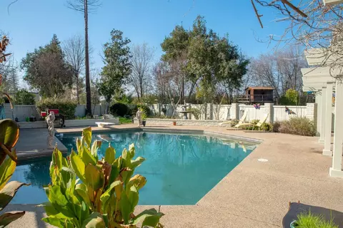Exterior - 17366 E Belmont Ave, Sanger, CA 93657 photo 3 of 9