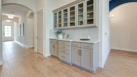 Entry Way - 1687 N Blackwood Ave, Clovis, CA 93619 photo 2 of 4