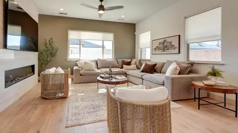Living - 1675 N Blackwood Ave, Clovis, CA 93619 photo 1 of 2