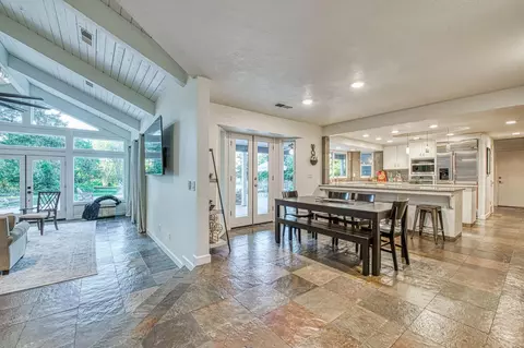 Entry Way - 2649 Heritage Ave, Clovis, CA 93619 photo 6 of 11