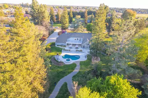 View/Area - 2649 Heritage Ave, Clovis, CA 93619 photo 4 of 6