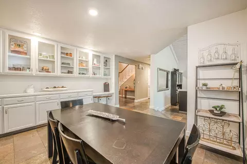 Dining - 2649 Heritage Ave, Clovis, CA 93619 photo 2 of 7