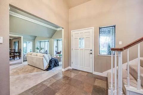 Entry Way - 2649 Heritage Ave, Clovis, CA 93619 photo 5 of 11