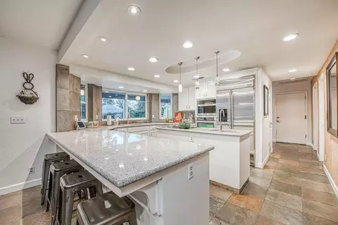 Kitchen - 2649 Heritage Ave, Clovis, CA 93619 photo 2 of 6