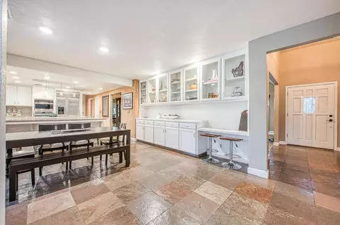 Entry Way - 2649 Heritage Ave, Clovis, CA 93619 photo 7 of 11