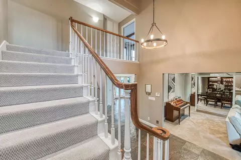 Entry Way - 2649 Heritage Ave, Clovis, CA 93619 photo 10 of 11