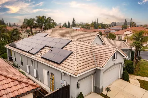 View/Area - 1890 N Hornet Ave, Clovis, CA 93619 photo 1 of 5