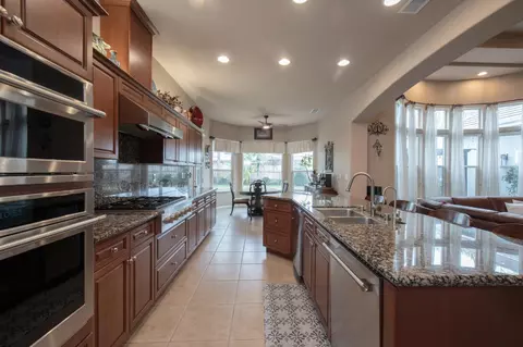 Kitchen - 1890 N Hornet Ave, Clovis, CA 93619 photo 2 of 6