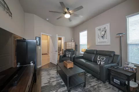 Living - 1890 N Hornet Ave, Clovis, CA 93619 photo 2 of 6
