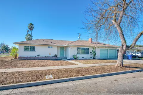 2324 E Cortland Ave, Fresno, CA 93726