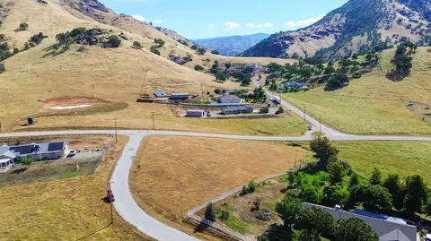 6301 Lupine, Sanger, CA 93657 photo 15