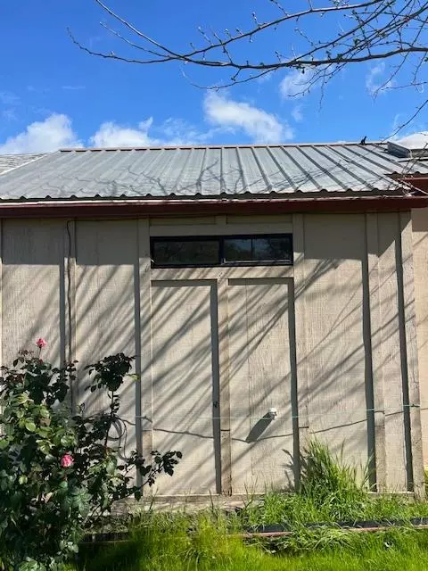 Exterior - 26943 Butterfield Stage Pl, O Neals, CA 93645 photo 5 of 15
