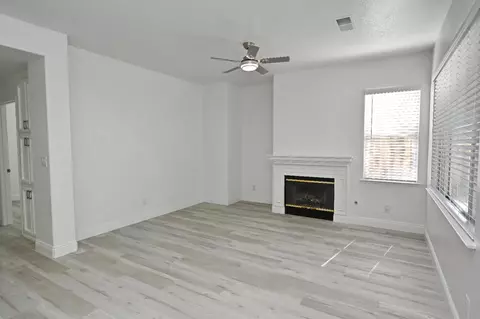 Living - 878 N Ash Ave, Clovis, CA 93611 photo 7 of 15