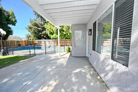 Other - 878 N Ash Ave, Clovis, CA 93611 photo 10 of 11
