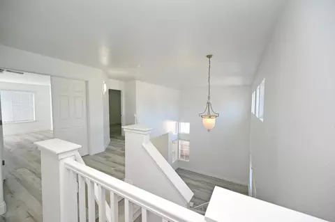 Entry Way - 878 N Ash Ave, Clovis, CA 93611 photo 5 of 5