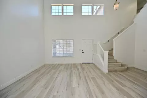 Living - 878 N Ash Ave, Clovis, CA 93611 photo 1 of 15