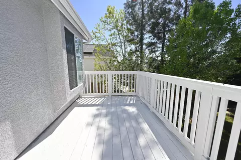Exterior - 878 N Ash Ave, Clovis, CA 93611 photo 8 of 25