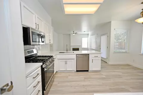 Kitchen - 878 N Ash Ave, Clovis, CA 93611 photo 1 of 9