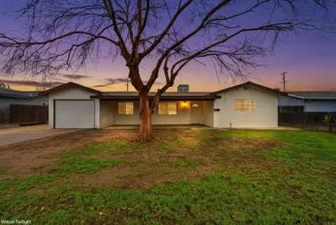 8651 E Khan St, Selma, CA 93662