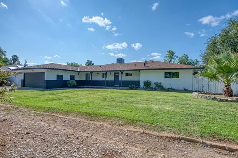 1408 E Richert Ave, Fresno, CA 93704