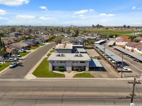 View/Area - 175 S 19th Ave, Lemoore, CA 93245 photo 2 of 18