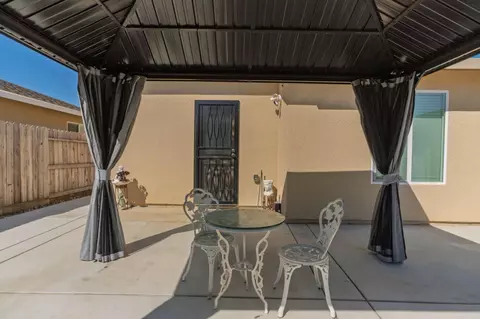 Exterior - 714 Dean Ct, Merced, CA 95341 photo 7 of 12