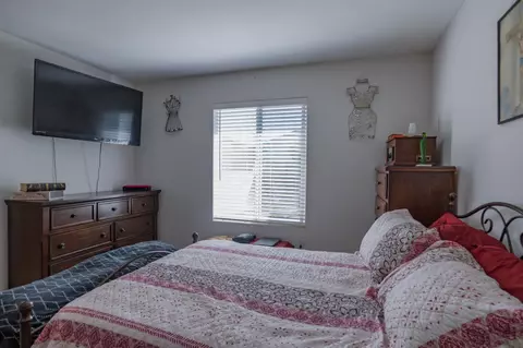 Bedroom - 714 Dean Ct, Merced, CA 95341 photo 3 of 12