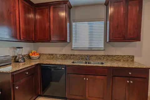 Kitchen - 714 Dean Ct, Merced, CA 95341 photo 2 of 3