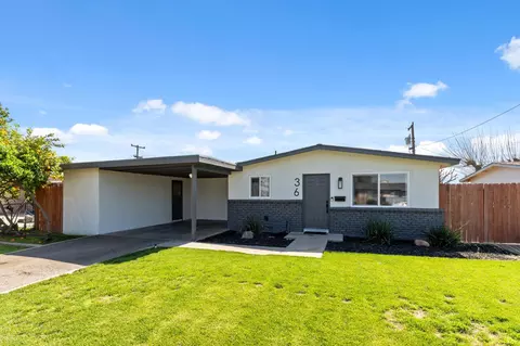 36 Santa Ana Ave, Clovis, CA 93612