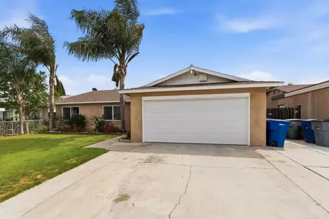 5850 E Ramona Ave, Fresno, CA 93727