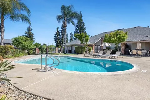 315 E Nees Ave #114, Fresno, CA 93720