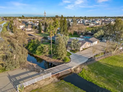 View/Area - 5211 E Shepherd Ave, Clovis, CA 93619 photo 6 of 10