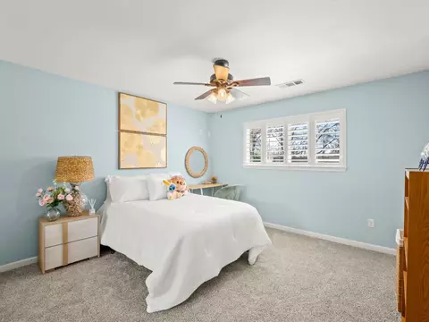 Bedroom - 5211 E Shepherd Ave, Clovis, CA 93619 photo 8 of 9