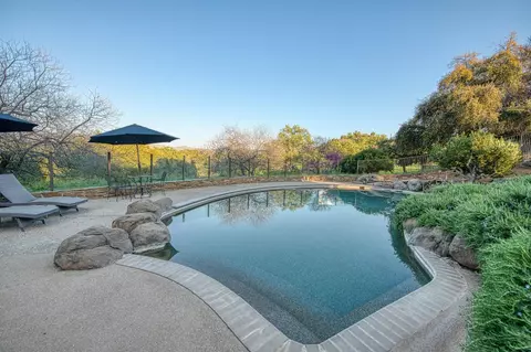 Exterior - 16115 Deer Path Ln, Clovis, CA 93619 photo 17 of 18