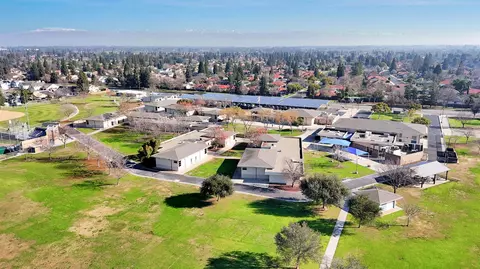 View/Area - 2034 Wrenwood Ave, Clovis, CA 93611 photo 4 of 4
