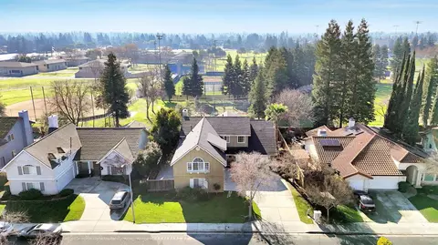 View/Area - 2034 Wrenwood Ave, Clovis, CA 93611 photo 2 of 2